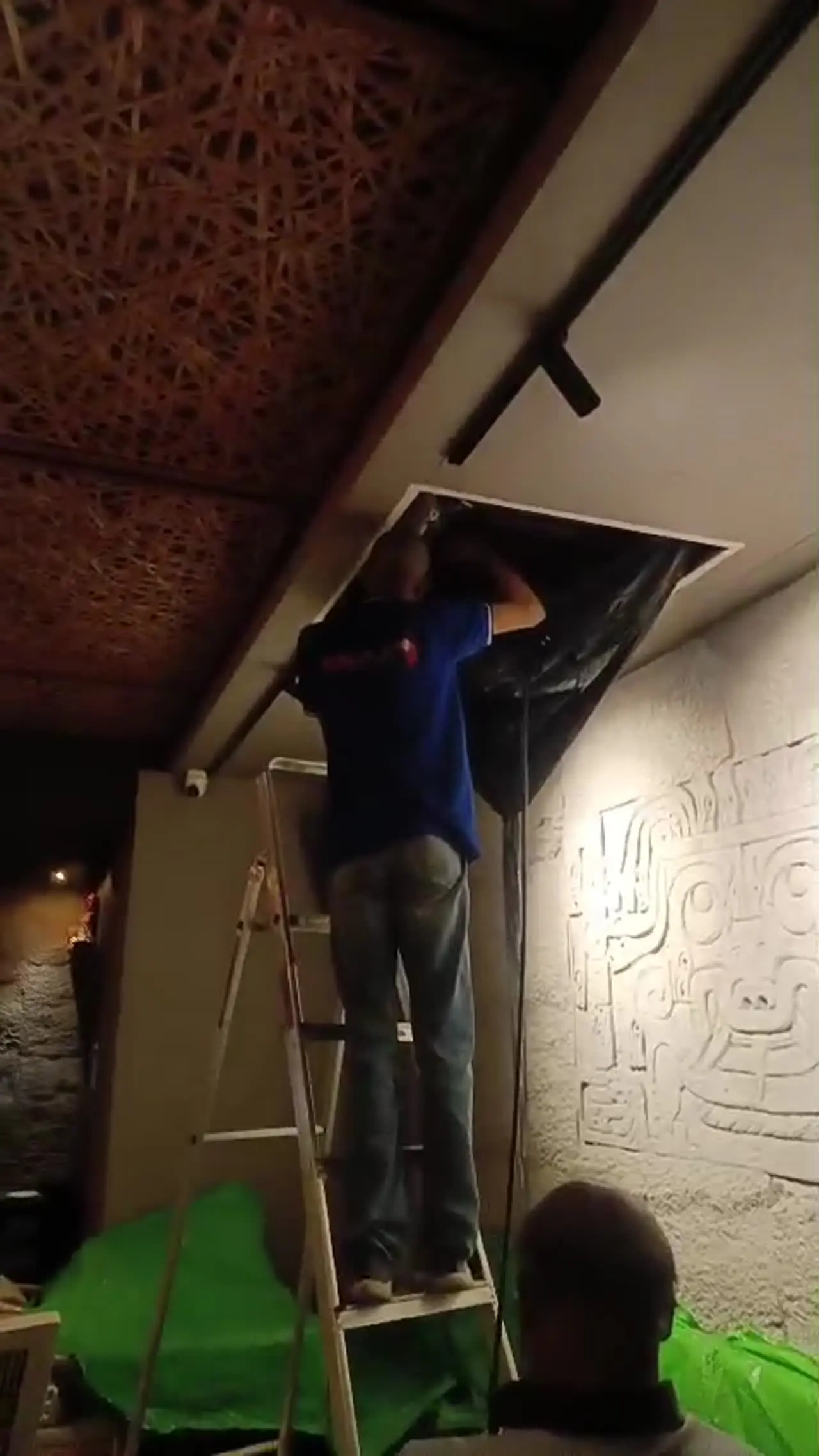 Play video: ceiling cassette AC unit installation